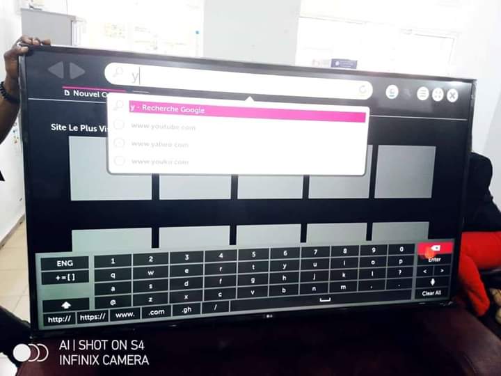 06cd0ebe6a3b4f1595002bf8ef76f886