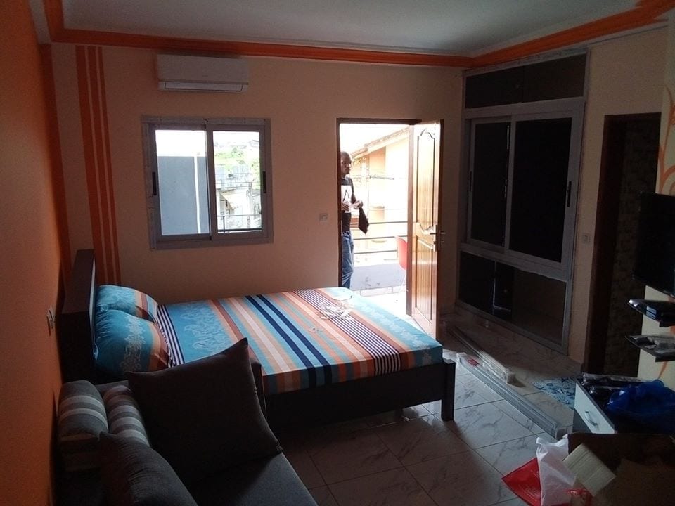 38046132_119377528991360_3292270463073386496_o