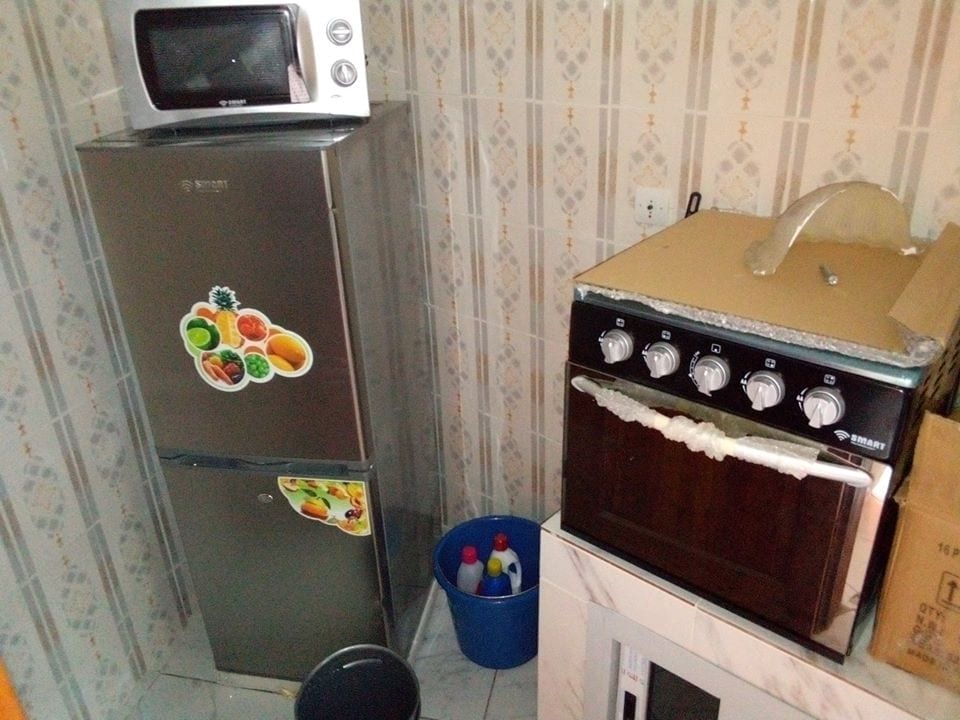 38136198_119377888991324_5972055882245079040_o