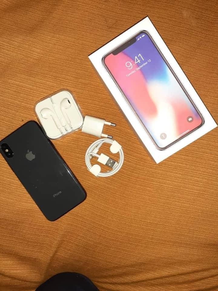 9C40217A-C14D-4868-BABC-8F9191D447D4