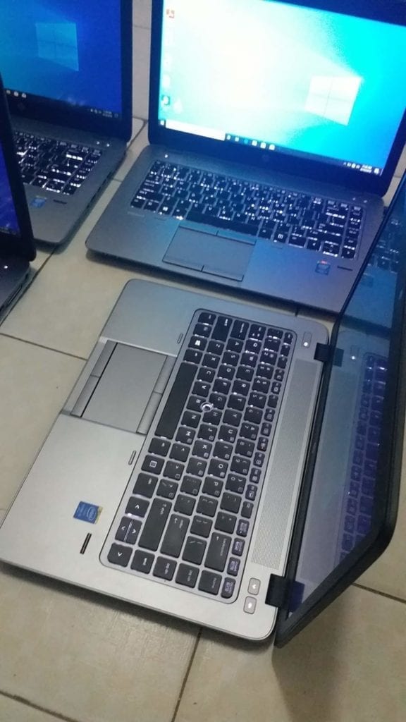 D0BB04A1-DA78-441E-AEAC-12A64E388155