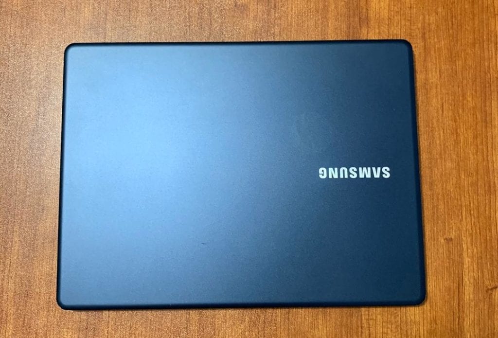 ffe04b42-b0a0-4b25-b703-d93d9a7bdbeb