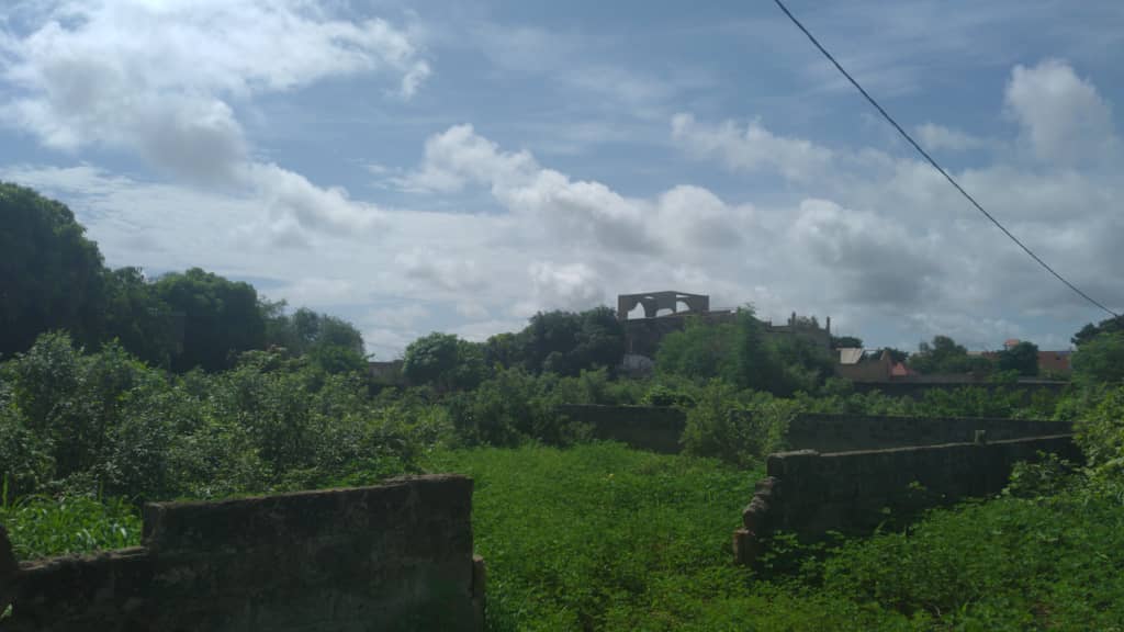 terrain-500-metre-carre-Saly-bail-5