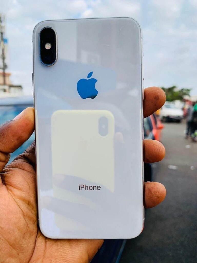 B3556D87-505A-4B45-BDD4-2C007B9F2C18