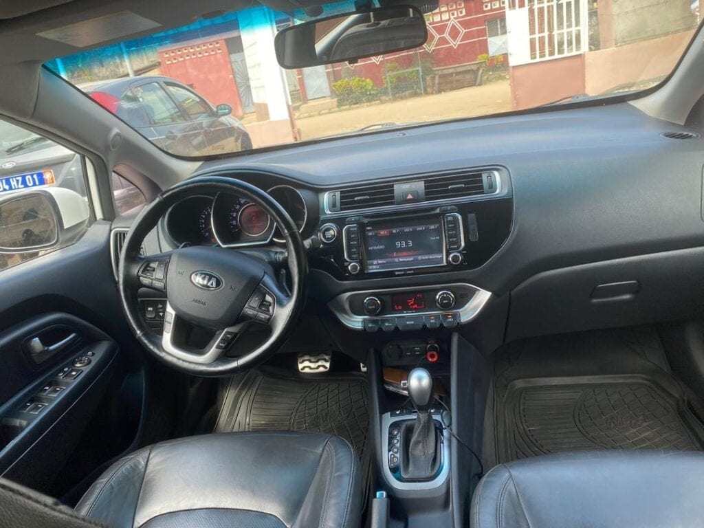 C1ABAD69-ABD7-4CBF-9864-64AAF48DF760