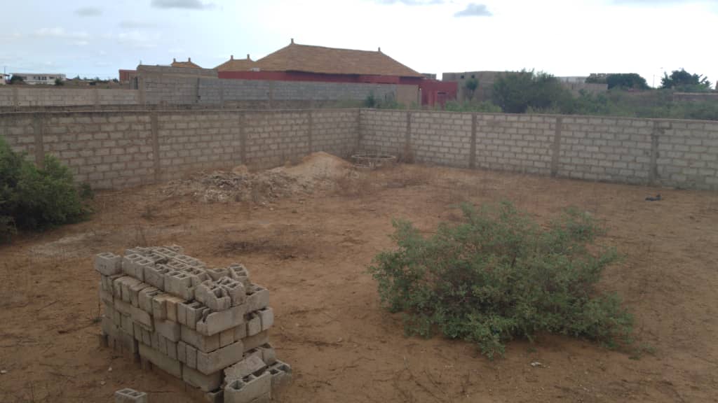 Terrain-600-metre-carre-saly-Diamantine-3