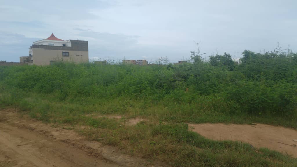 terrain-400-metre-carre-titre-foncier-saly-2