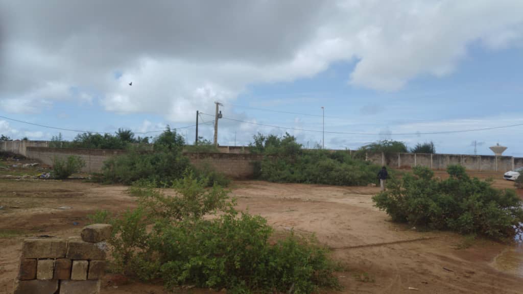 terrain-671-Metre-Carre-Saly-Bail-4