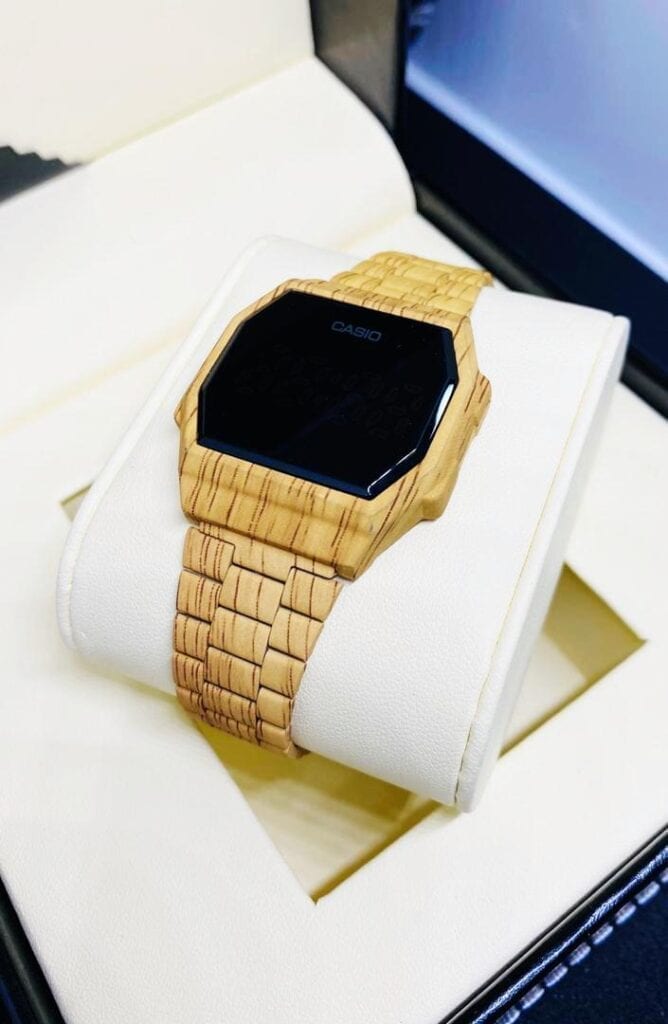 90BDBDEA-FC71-43F6-81AF-5B0BAB73DBF6