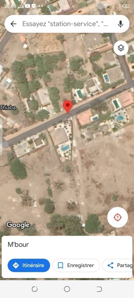 Terrain-1000-Metre-Carre-Bord-De-Mer-Warang-2