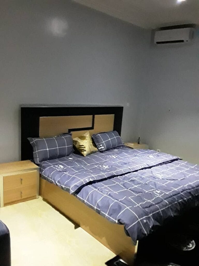 81e6714f48d5460092b6caacd890df95