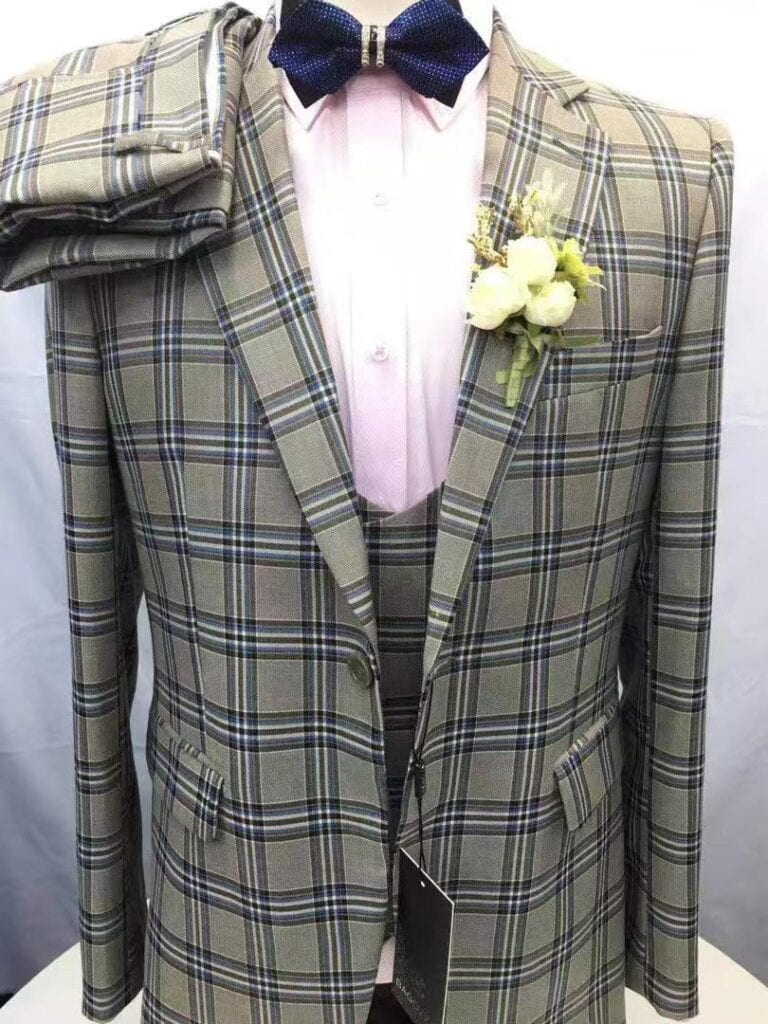 AE06C90E-372E-41AD-AF36-3083E3B3E900