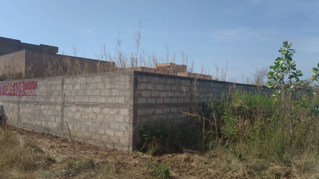 Terrain-De-600-Metre-Carre-Somone-3