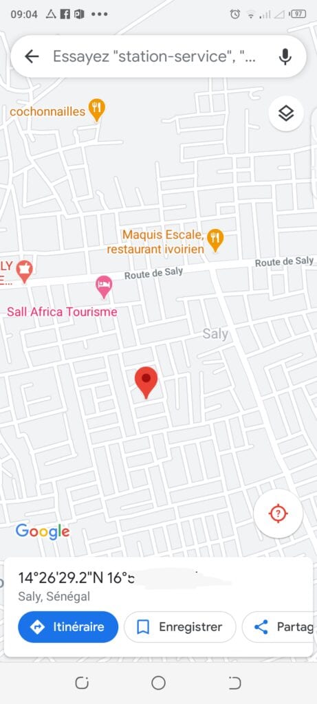 Terrain-330-Metre-Carre-Saly-Carrefour-1