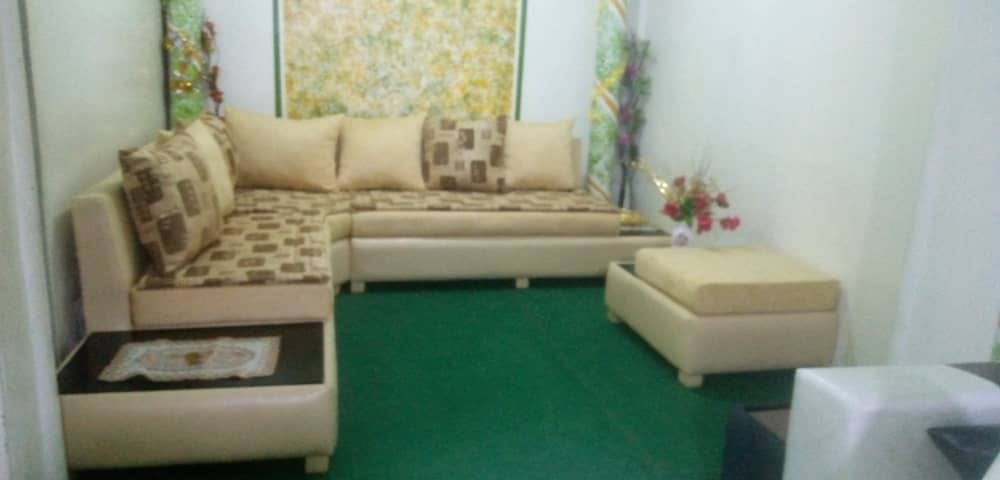 SALON-MAROCAIN-BEIGE-1