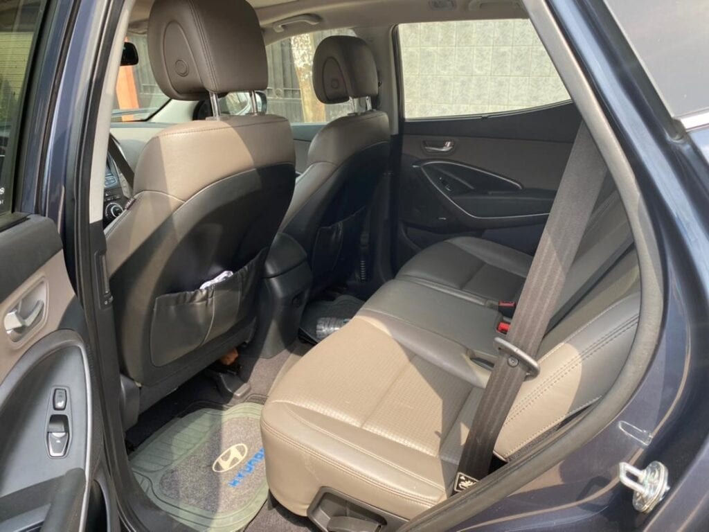 9842F02E-AF40-4451-9200-F6A3DDC514B4