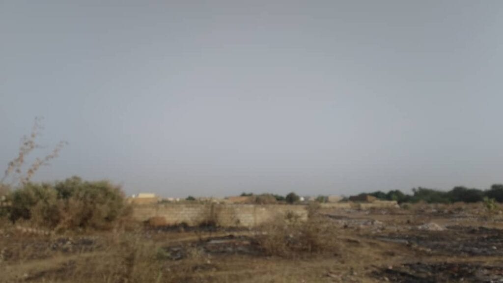 Terrain-600-metres-carres-a-Saly-Tape-extension-6