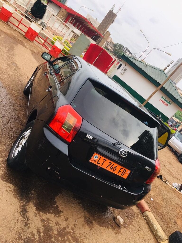 1D1BB5E9-9950-49EB-A8B2-9928E9FB44B4