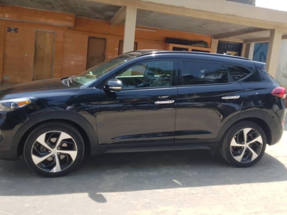 422E123F-7F02-4720-9B09-AE56F1D2E728