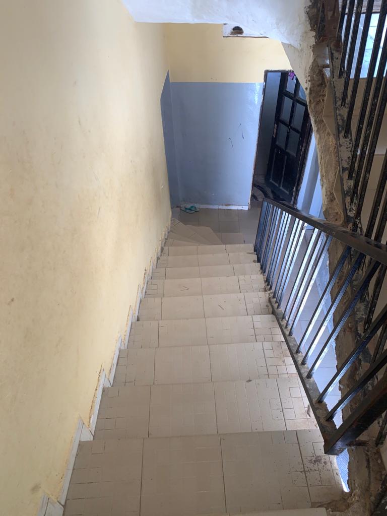 584EFA29-F555-4BF8-8FA0-BD49BBFFFCE2