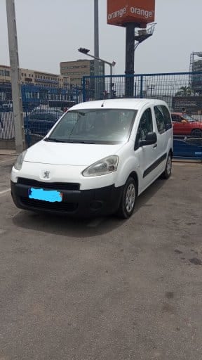 Peugeot-partener-Tepee-Abidjan-1