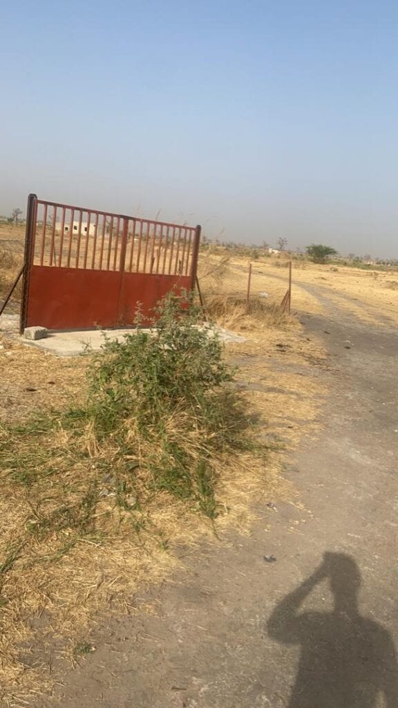 Terrain-1-ha-475-m2-a-Mbodiene-11