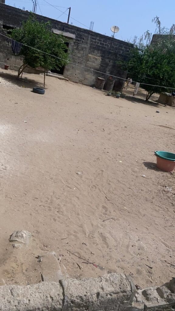 Terrain-620-Metres-Carre-A-Saly-3