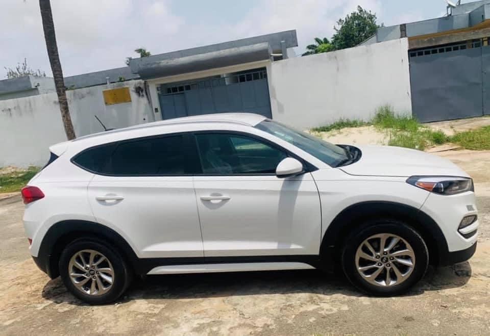 BD6800F2-F1CE-48A2-A867-6A40F81F0596