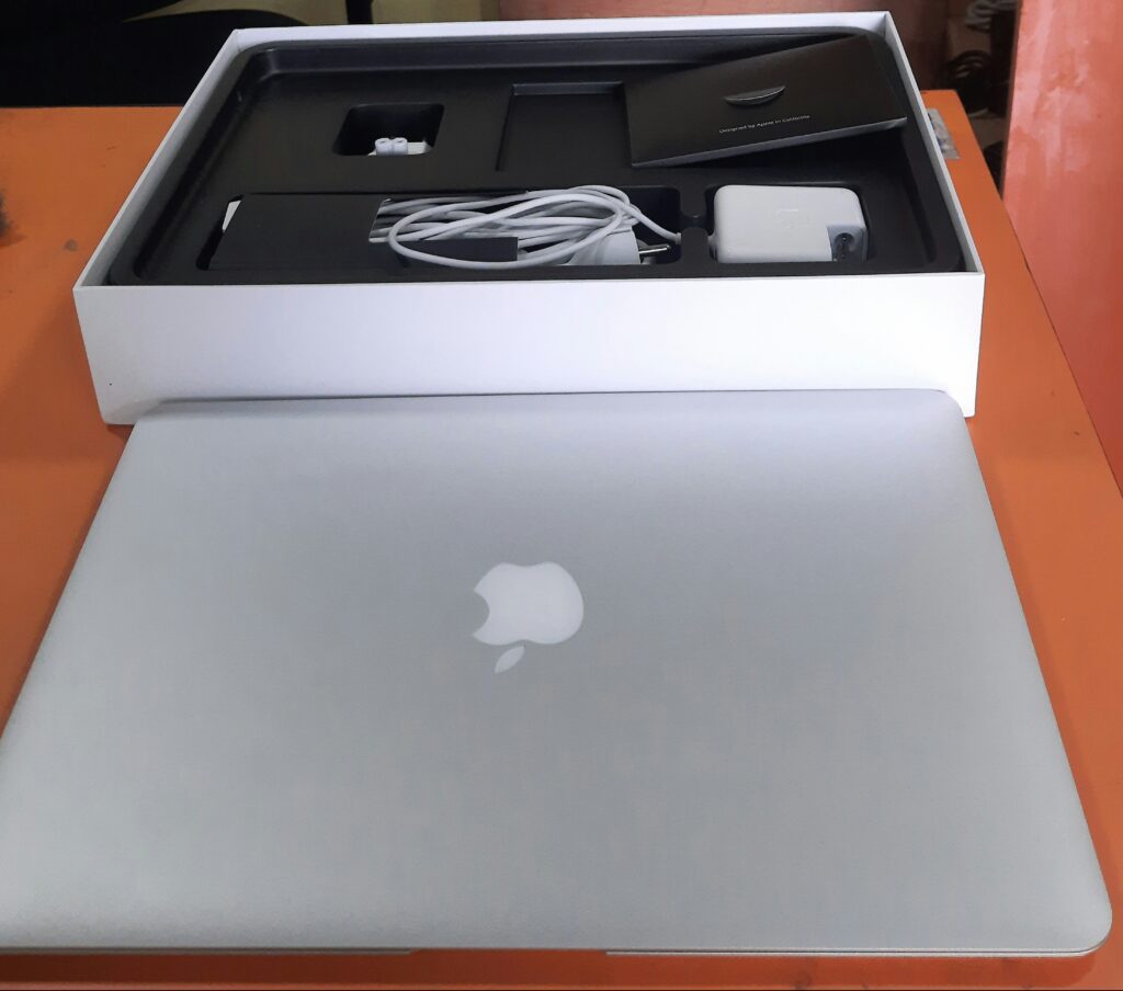 3b421cc2-9edb-4a28-ad82-c14b680d4764