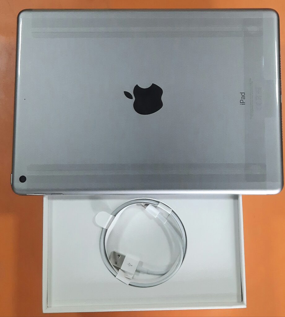 4de6e243-24eb-4727-a555-b301736246b6