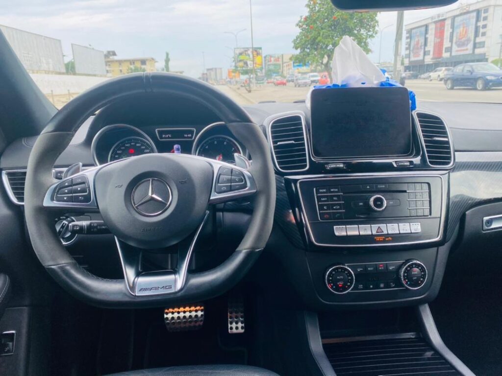 816F5253-1ED4-4F21-B17E-36C73F7BAAB0