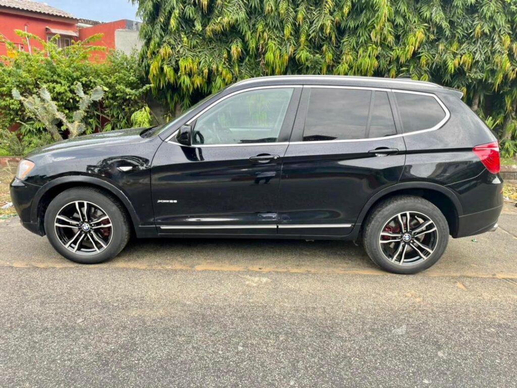 9E61303D-A4E0-4346-A0DE-EB3A3C5CEFB3