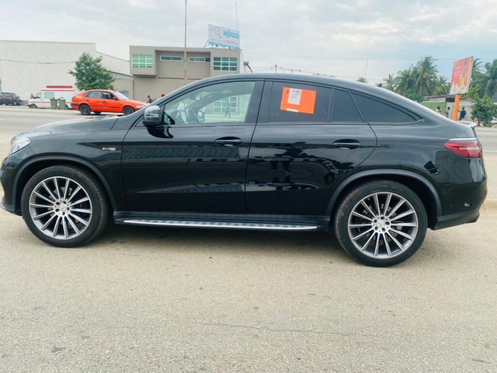 E0E94F38-4F95-4ABA-8268-AD7BFE1FBF52