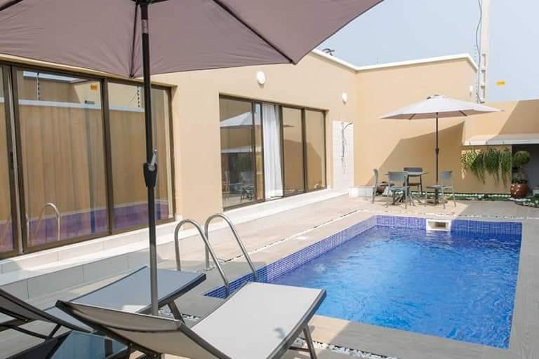 ab498874-aa57-4d6c-a50c-648c68d1bf5b-2