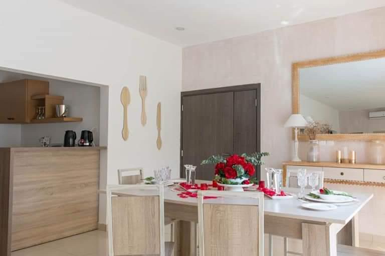 ea43961f-1e03-4623-b2d1-1d6cd0f3964e-2