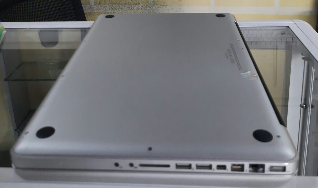 e3ad8068-d4c4-4a4e-8ab4-53c78d72ea18