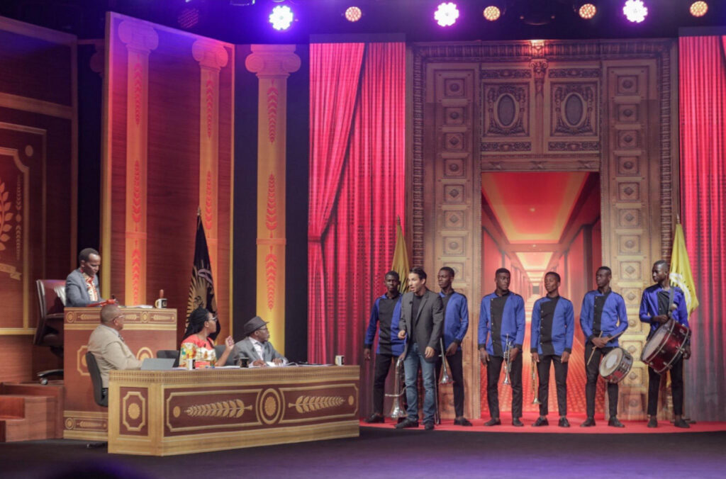 92278506-BCB1-46A4-877D-8754CC9ED000