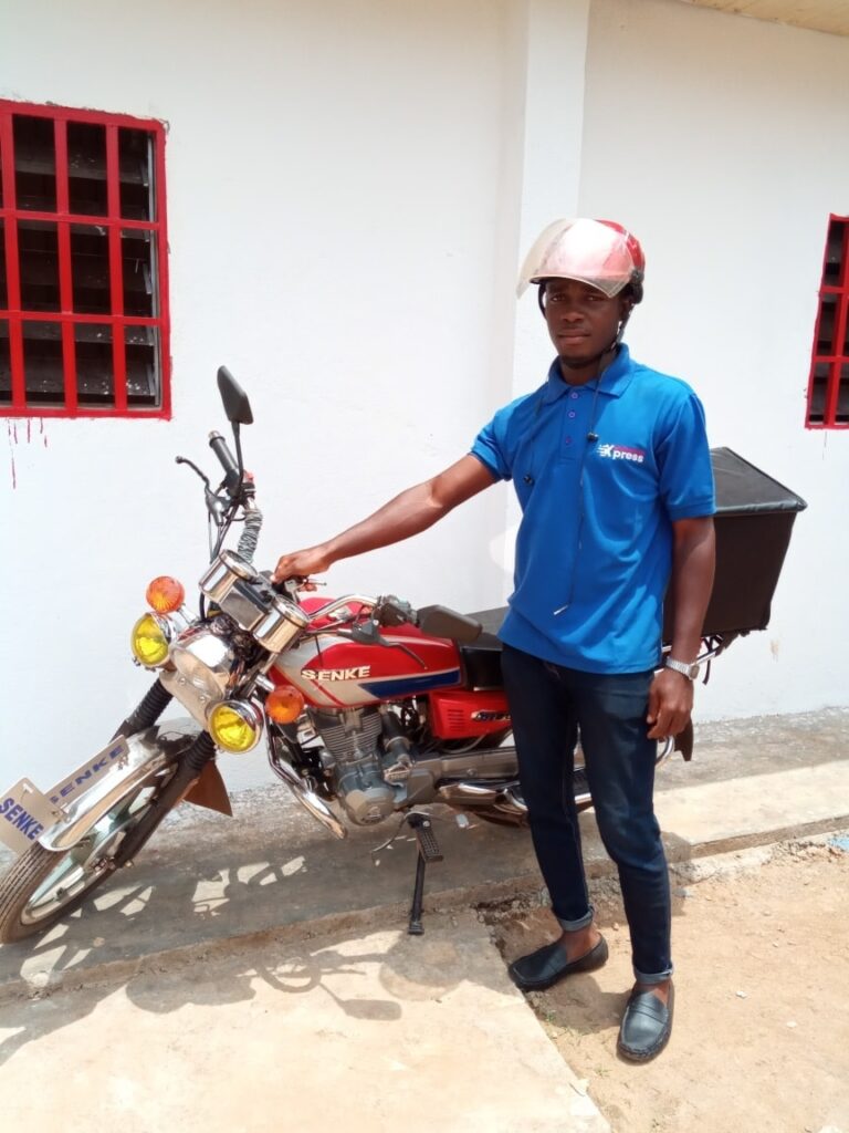 119672891_3304224796330599_8319344910730443006_n