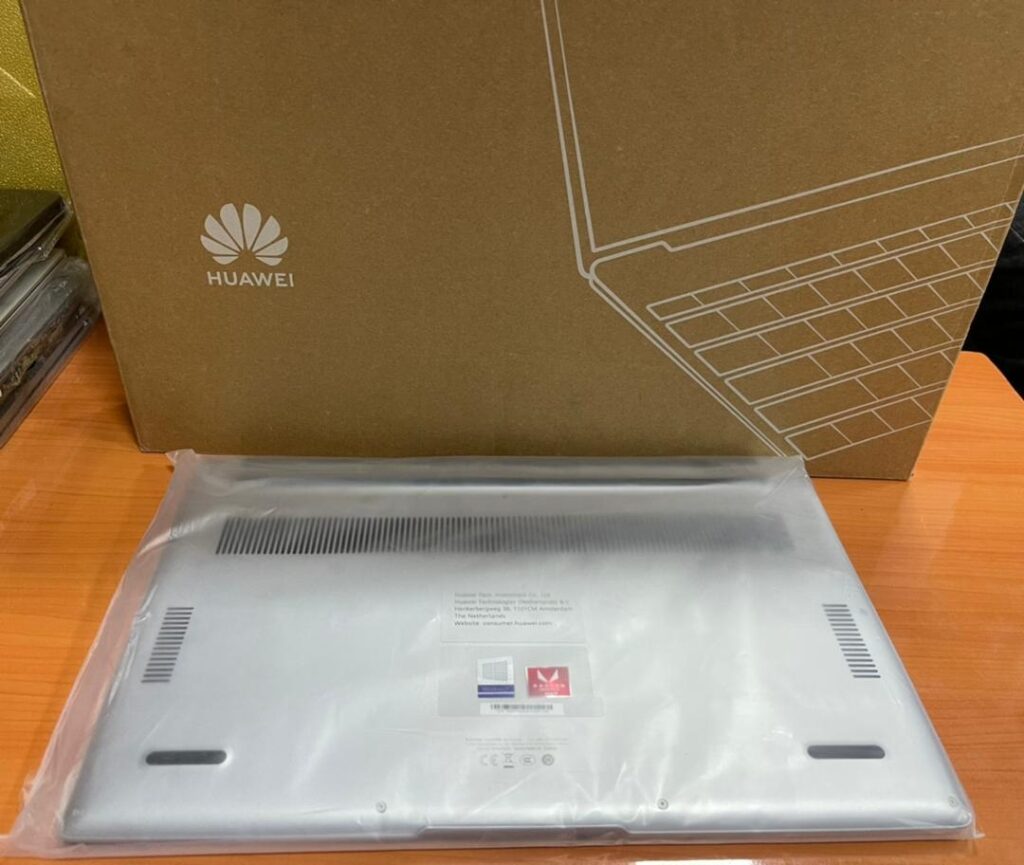 8caf46e9-b5aa-463e-bfbe-158e4ee272ed