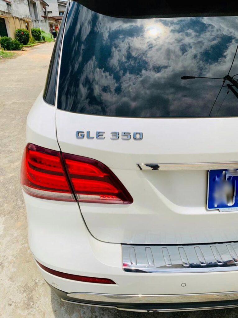 CA7B5FC0-9F0E-4A5A-B309-DF5689724581