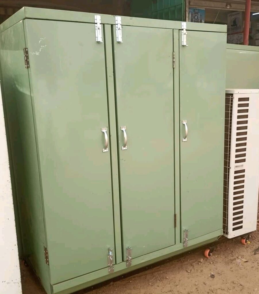 25fbc805-6628-48c1-907d-59f9a625a362