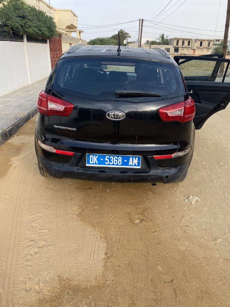 68968587-A810-487B-9B54-9C1EF95901C1