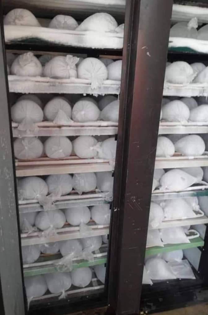 d4885db2-fdf4-42e0-acff-81d92f0bf3de