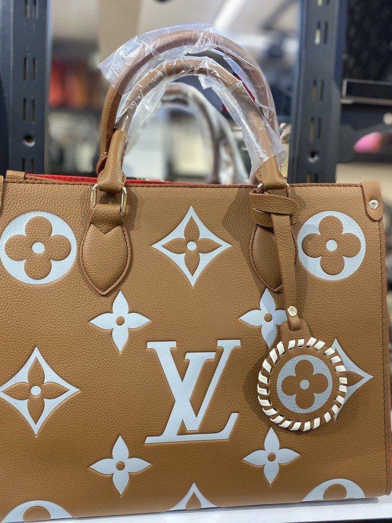 568b70e0-289f-4d49-9cf2-c097581c5461