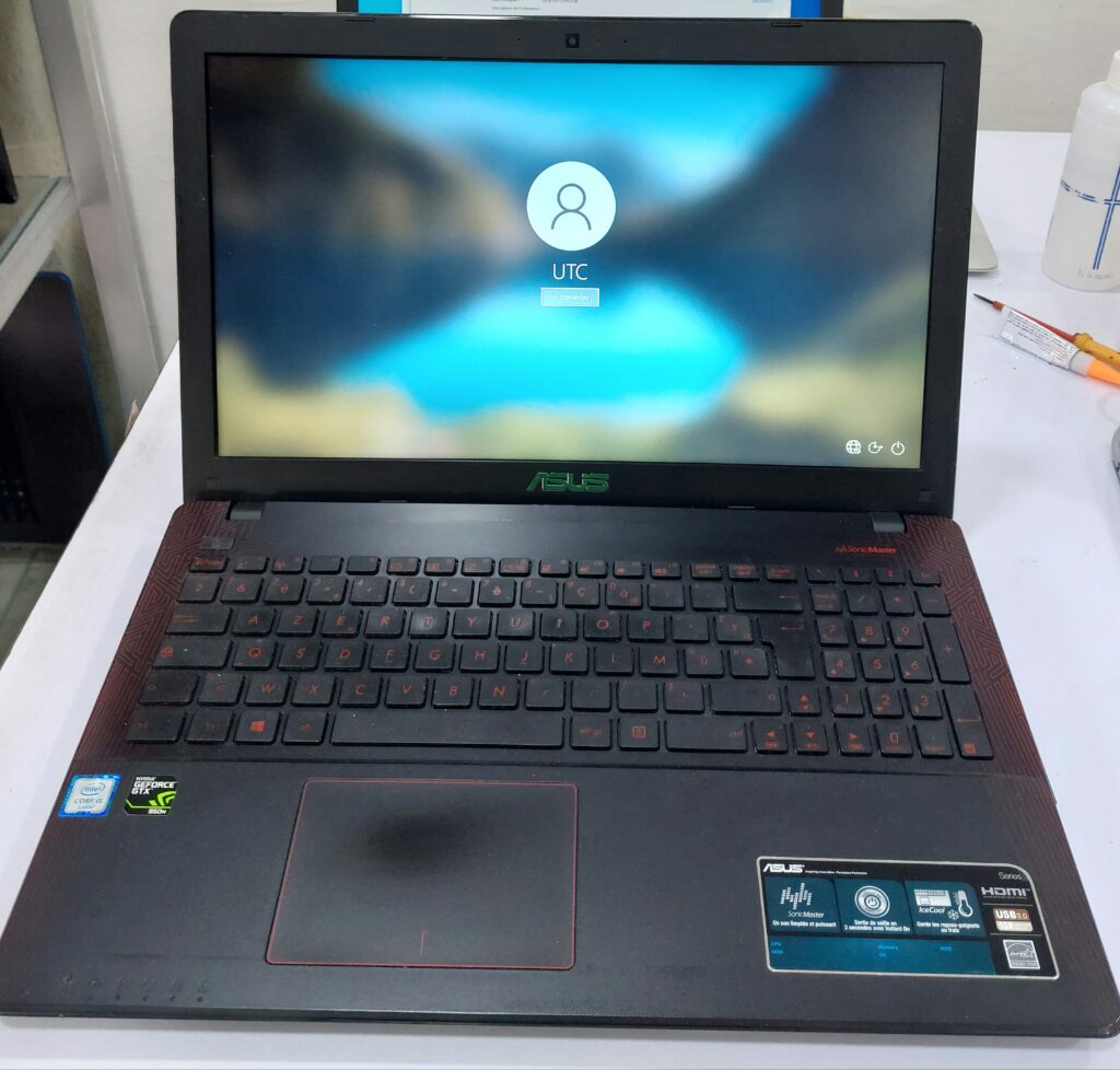 ec2bfdb9-2bca-4ee8-a4e4-83fb2e31a127