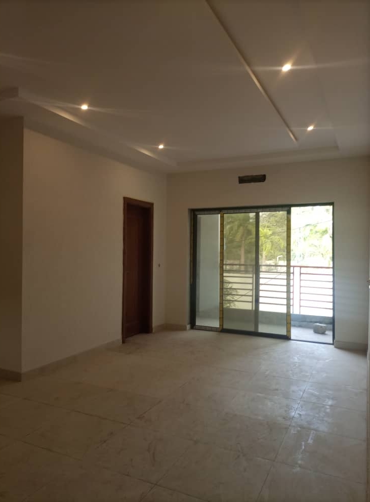 079ec4f3-41f8-4ae2-9be9-65d468548ade-4