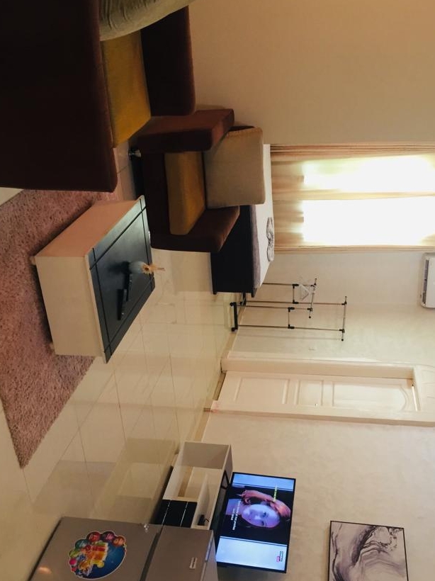 1e3e4e48-5326-4f2e-aca1-e69dfaaac85d-4