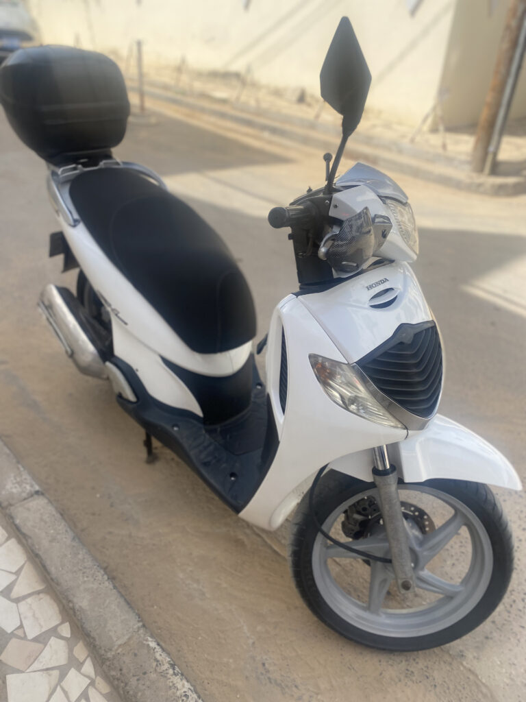 2459BB8B-5C42-4429-A1FB-9881DCA0E1FC