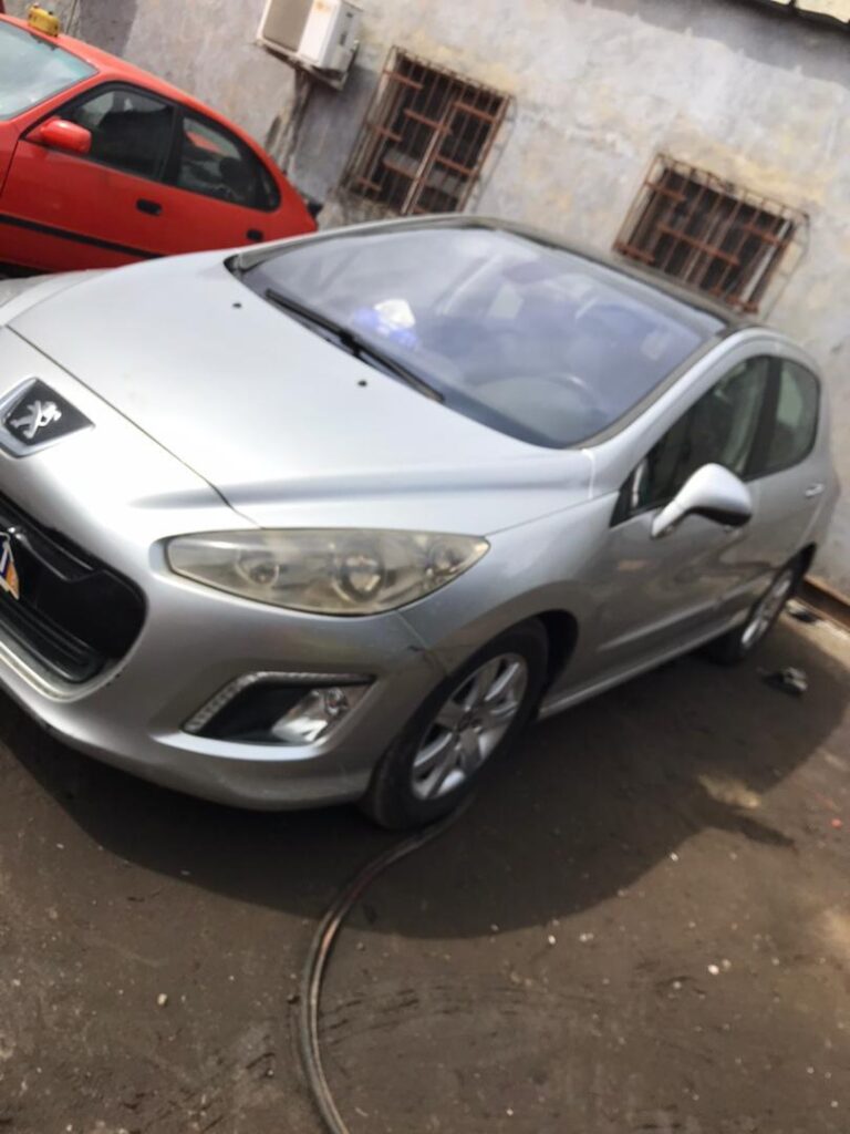 2D26DC41-B1B5-444E-A0B5-E98822D32396