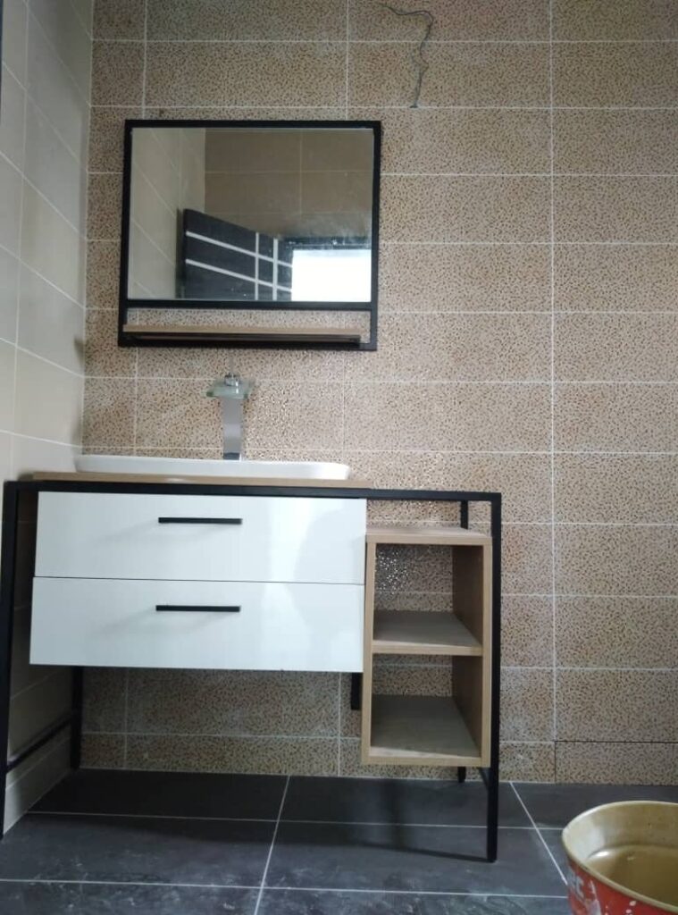 3bb8eb46-0cff-41dd-b60e-1ffbe3e9da8e